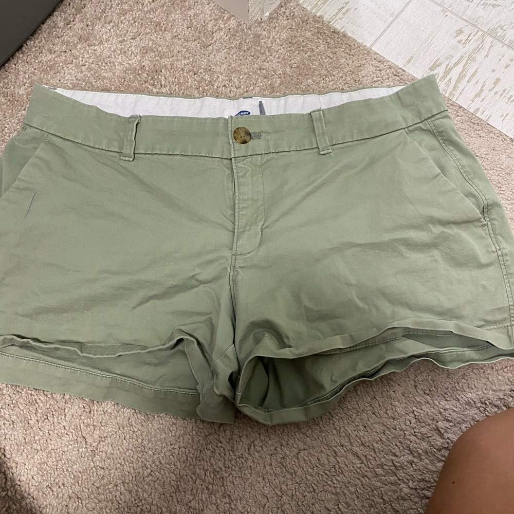 Old navy chino shorts